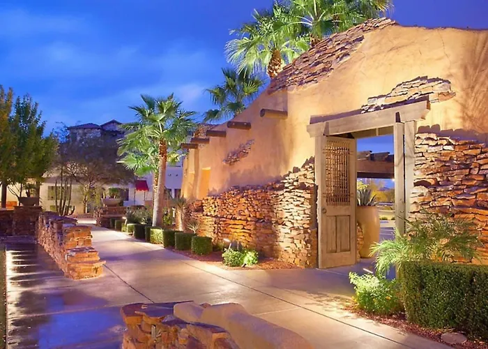 Holiday home Visit The Amazing Red Rock Formation In Beautiful 1bd With Amenities *